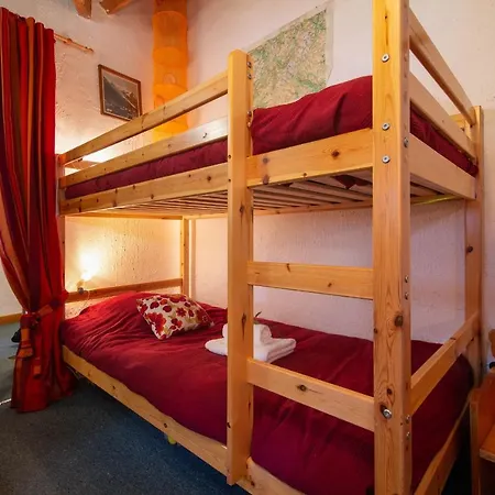 Sainte-foy-l'argentiere Sleeps 5 T683487 Chamonix