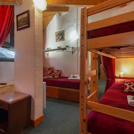 Apartament Sainte-foy-l'argentiere Sleeps 5 T683487 *